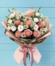 Букет цветов из:  Розы, Альстромерии и Лизиантусы в Витязево