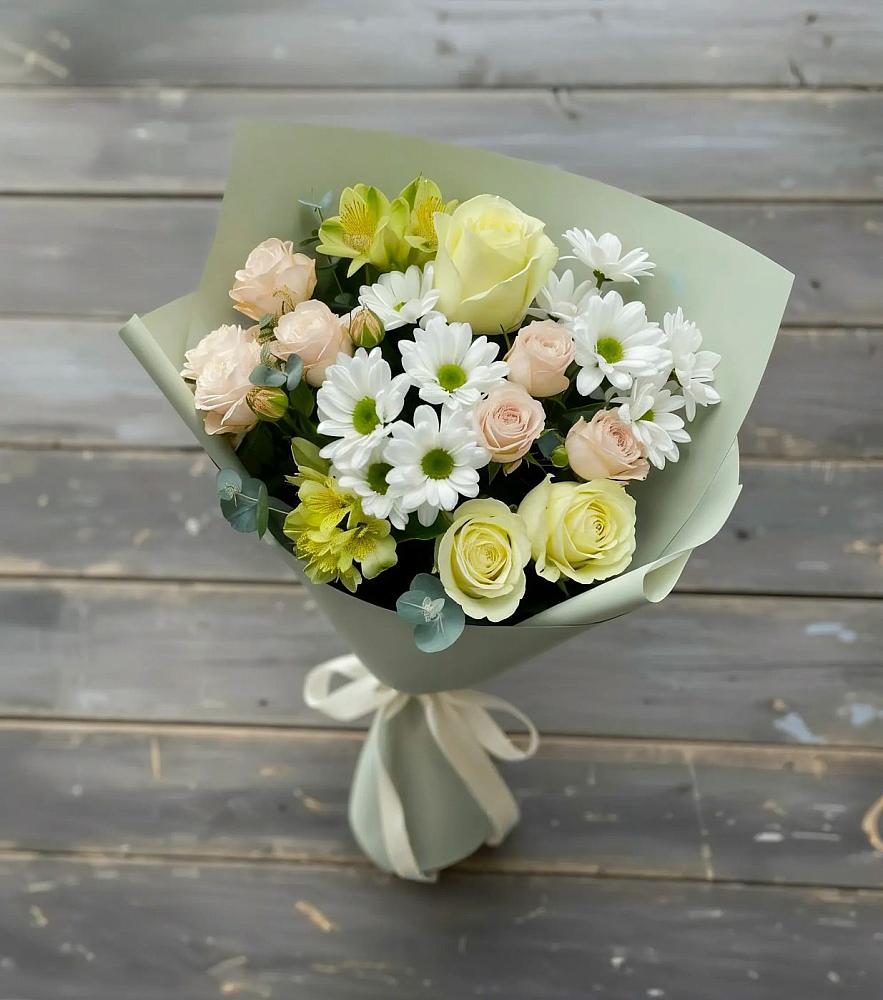 Букет цветов из: Альстромерии, Розы и Хризантемы в Витязево