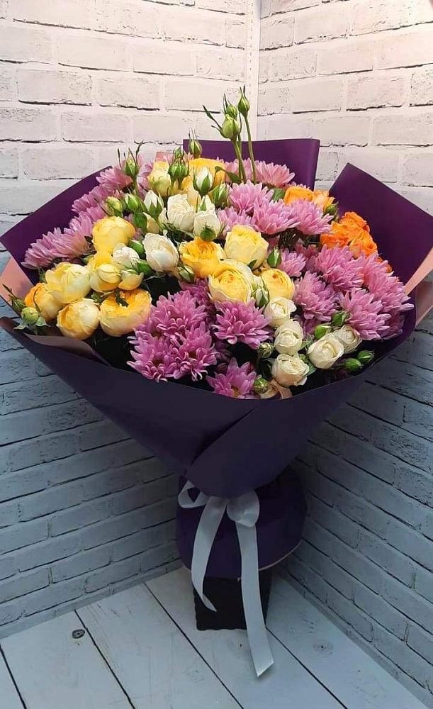 Букет цветов из: Хризантемы и Розы в Витязево
