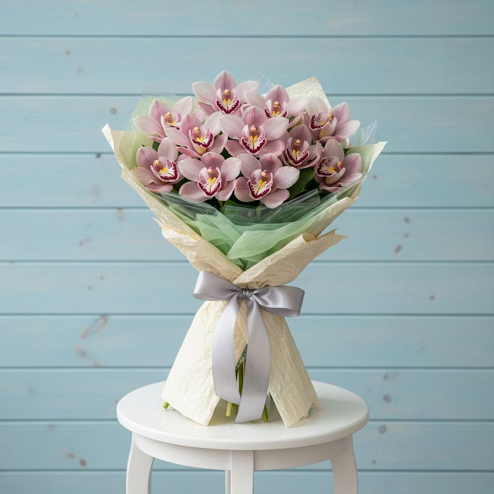 Букет цветов из: Орхидеи и Розы в Витязево