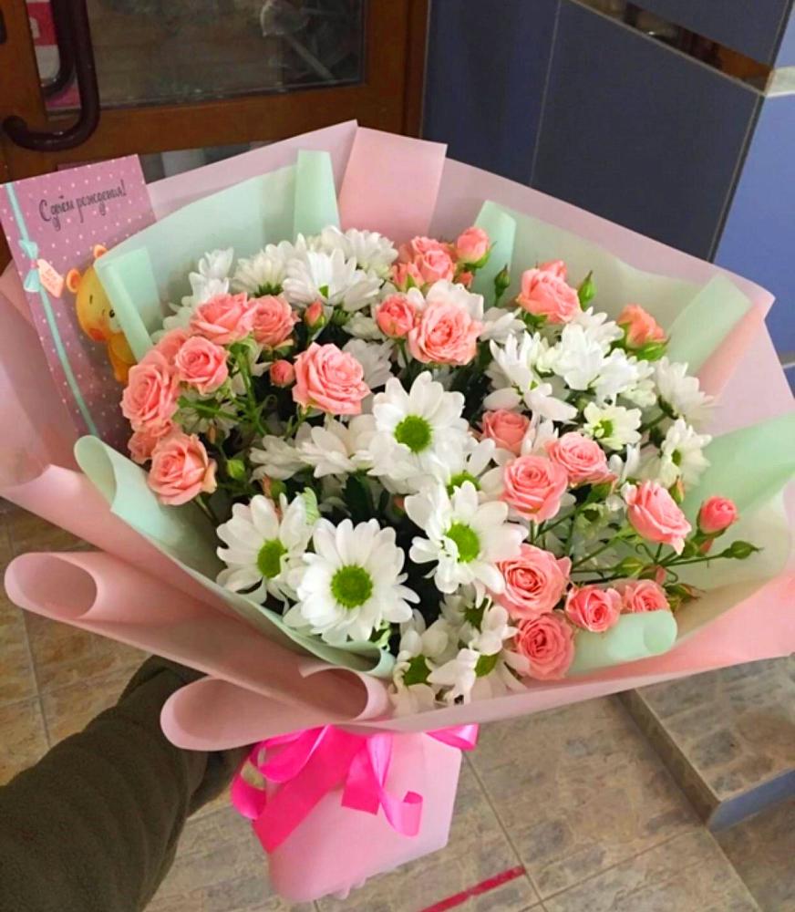 Букет цветов из: Розы и Хризантемы в Витязево