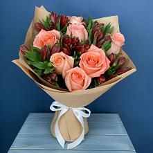 Букет цветов из:  Розы и Альстромерии #REPLACE_PRED# Витязево