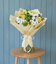 Букет цветов из:  Хризантемы и Розы в Витязево