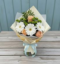 Букет цветов из:  Герберы, Розы и Хризантемы в Витязево