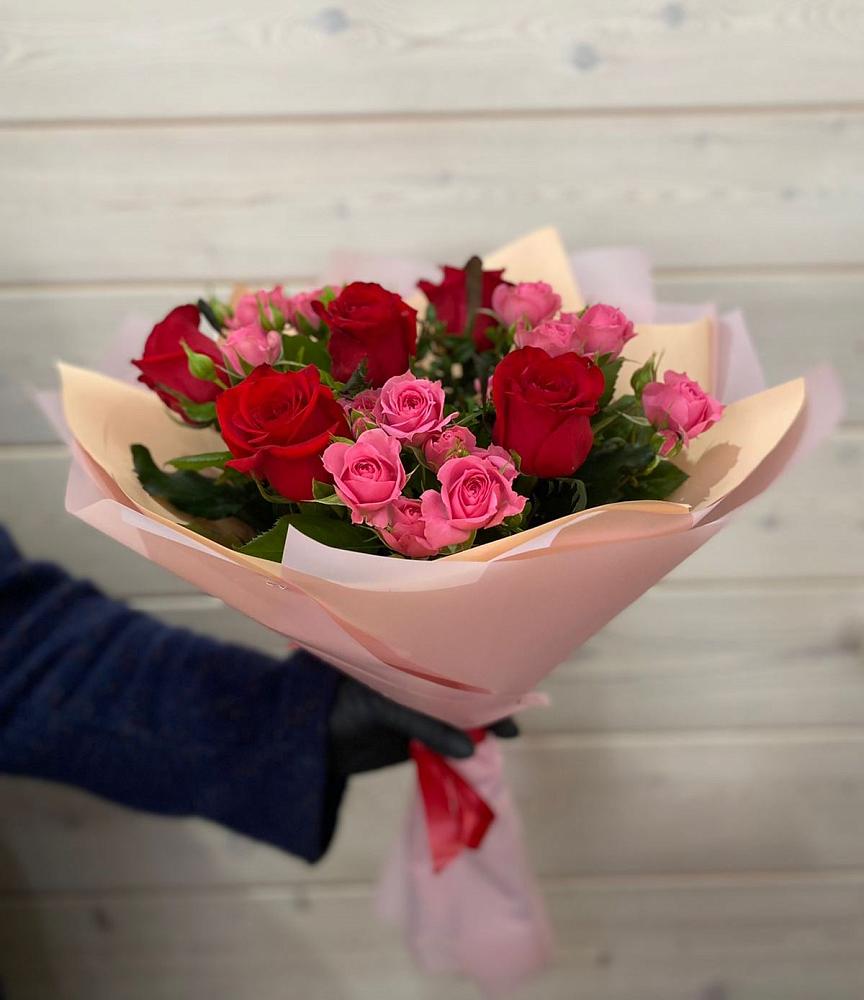 Букет цветов из: Розы в Витязево