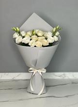 Букет цветов из:  Розы и Лизиантусы в Витязево